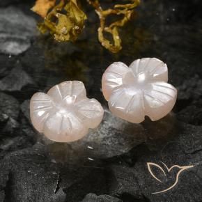 Shop natural 2.32ct Brun caramel léger Pierre de lune gems, Taille Fleur, from Inde at GemSelect. In stock, global shipping!