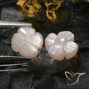 Shop natural 2.32ct Brun caramel léger Pierre de lune gems, Taille Fleur, from Inde at GemSelect. In stock, global shipping!