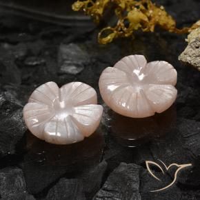 Shop natural 10.47ct Marron très clair Pierre de lune gems, Taille Fleur, from Inde at GemSelect. In stock, global shipping!