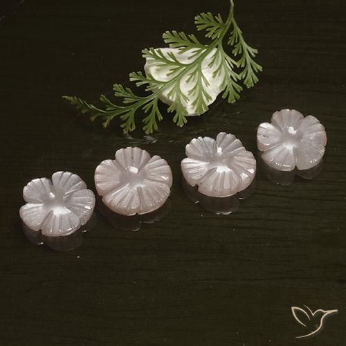 Shop natural 10.10ct Rose très clair Pierre de lune gems, Taille Fleur, from Inde at GemSelect. In stock, global shipping!