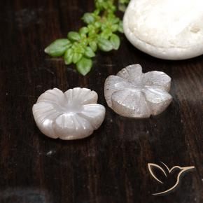 Shop natural 7.83ct Rose très clair Pierre de lune gems, Taille Fleur, from Inde at GemSelect. In stock, global shipping!