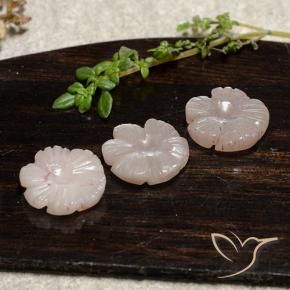 Shop natural 10.07ct Rose très clair Pierre de lune gems, Taille Fleur, from Inde at GemSelect. In stock, global shipping!