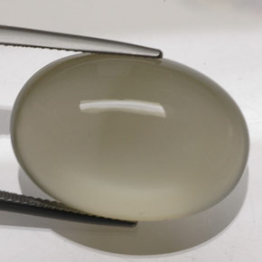 Pierre de Lune Crème naturelle Coupe ovale, 41.03 ct, Transparent