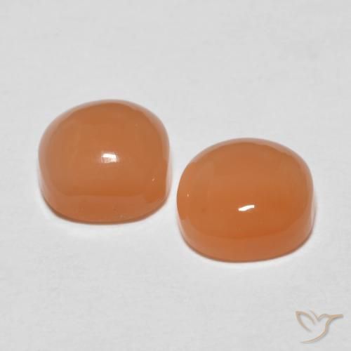 Shop natural 1.82ct Pourpre rougeâtre léger Pierre de lune gems, Coussin, from Inde at GemSelect. In stock, global shipping!