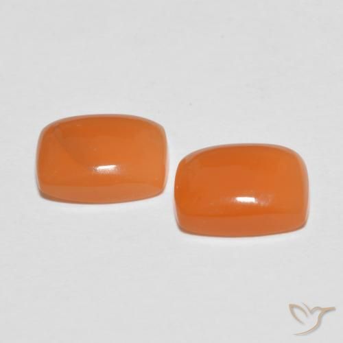 Shop natural 2.58ct Orange moyen Pierre de lune gems, Coussin, from Inde at GemSelect. In stock, global shipping!