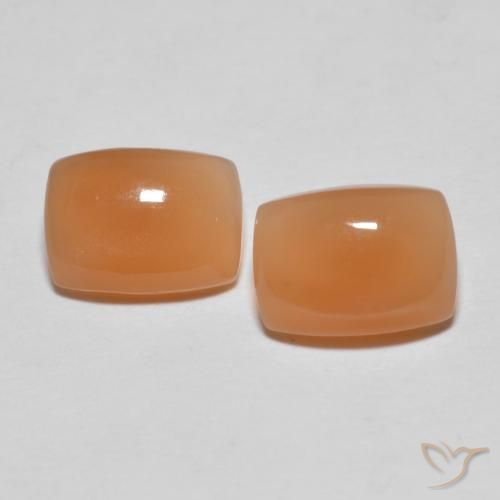Shop natural 2.64ct Orange rougeâtre Pierre de lune gems, Coussin, from Inde at GemSelect. In stock, global shipping!
