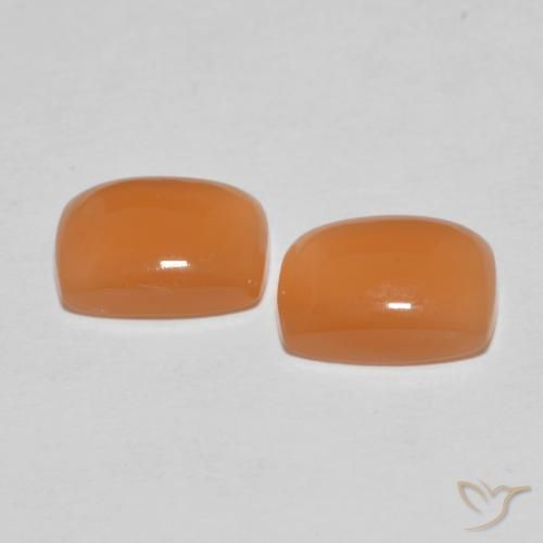 Shop natural 2.64ct Orange rougeâtre Pierre de lune gems, Coussin, from Inde at GemSelect. In stock, global shipping!