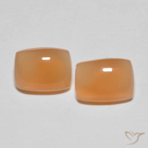 Shop natural 2.61ct Orange rougeâtre Pierre de lune gems, Coussin, from Inde at GemSelect. In stock, global shipping!