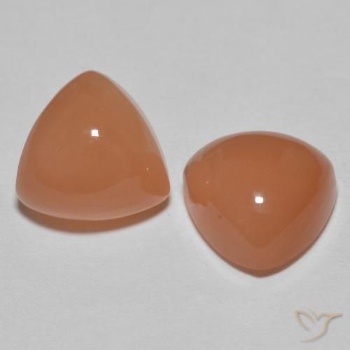 Shop natural 4.06ct Pêche profond Pierre de lune gems, Trillion, from Inde at GemSelect. In stock, global shipping!