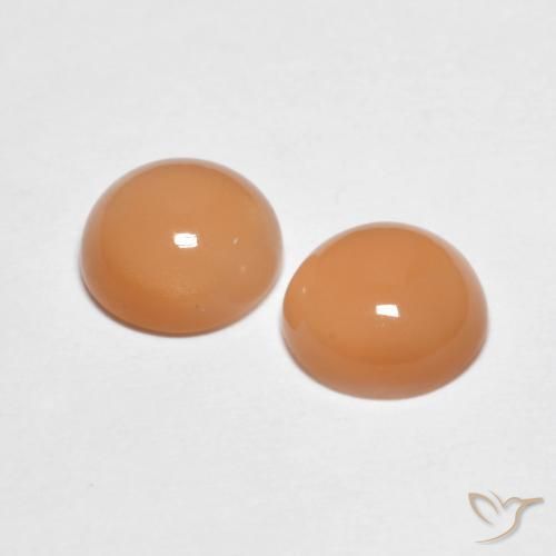 Shop natural 2.81ct Medium Light-Orange Pierre de lune gems, Tour, from Inde at GemSelect. In stock, global shipping!