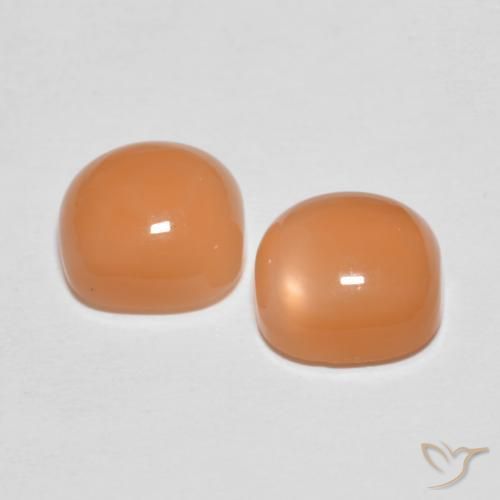 Shop natural 4.62ct Pêche Orange Pierre de lune gems, Coussin, from Inde at GemSelect. In stock, global shipping!