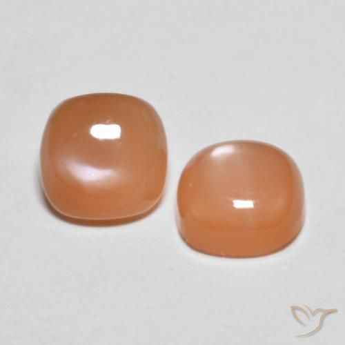 Shop natural 2.78ct Orange cantaloup Pierre de lune gems, Coussin, from Inde at GemSelect. In stock, global shipping!