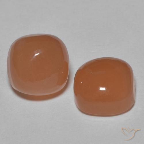 Shop natural 3.58ct Pêche profond Pierre de lune gems, Coussin, from Inde at GemSelect. In stock, global shipping!