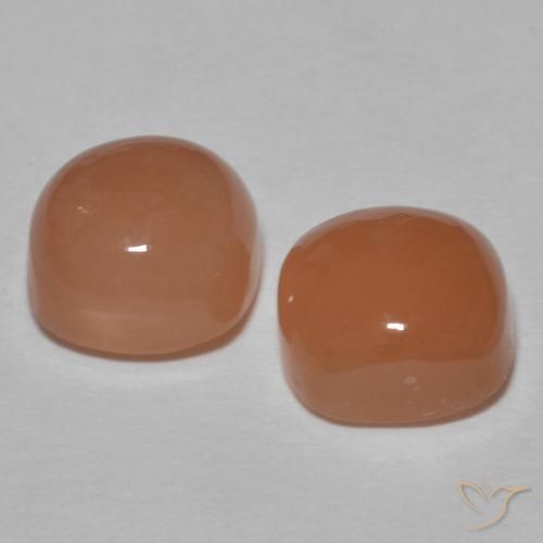 Shop natural 3.58ct Pêche profond Pierre de lune gems, Coussin, from Inde at GemSelect. In stock, global shipping!