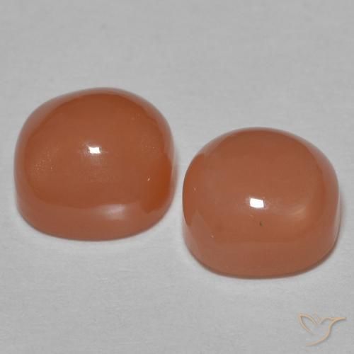 Shop natural 2.19ct Pêche profond Pierre de lune gems, Coussin, from Inde at GemSelect. In stock, global shipping!