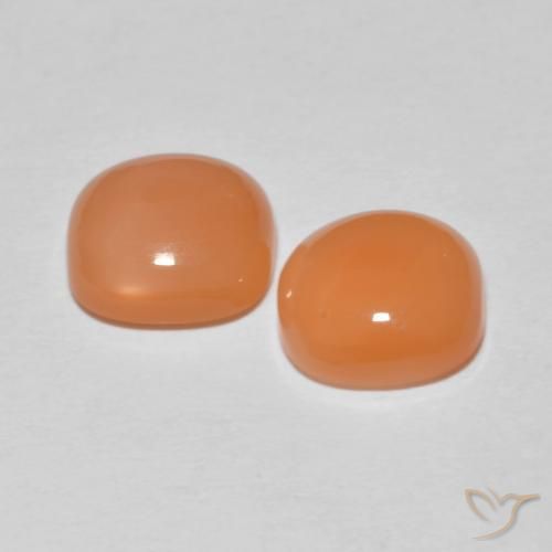 Shop natural 3.53ct Pourpre rougeâtre léger Pierre de lune gems, Coussin, from Inde at GemSelect. In stock, global shipping!