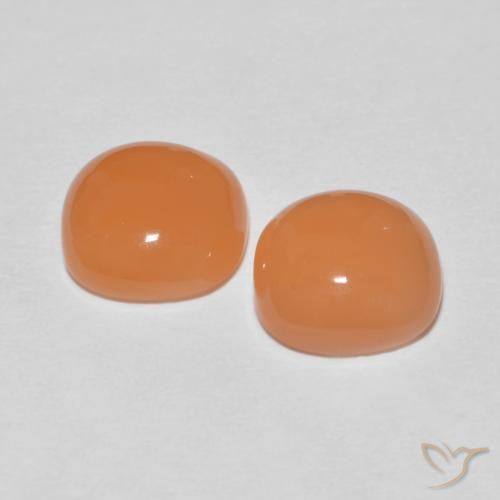 Shop natural 3.52ct Pourpre rougeâtre léger Pierre de lune gems, Coussin, from Inde at GemSelect. In stock, global shipping!
