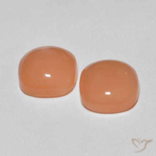 Shop natural 4.09ct Pêche Orange Pierre de lune gems, Coussin, from Inde at GemSelect. In stock, global shipping!