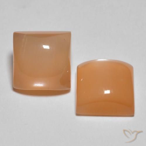 Shop natural 4.38ct Pêche Orange Pierre de lune gems, Carré, from Inde at GemSelect. In stock, global shipping!