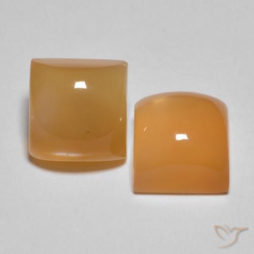 Shop natural 5.31ct Orange crémeux Pierre de lune gems, Carré, from Inde at GemSelect. In stock, global shipping!