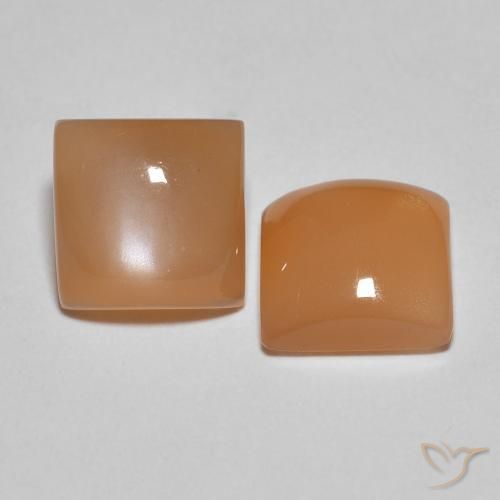 Shop natural 3.26ct Orange cantaloup Pierre de lune gems, Carré, from Inde at GemSelect. In stock, global shipping!