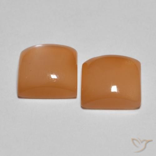 Shop natural 3.26ct Orange cantaloup Pierre de lune gems, Carré, from Inde at GemSelect. In stock, global shipping!