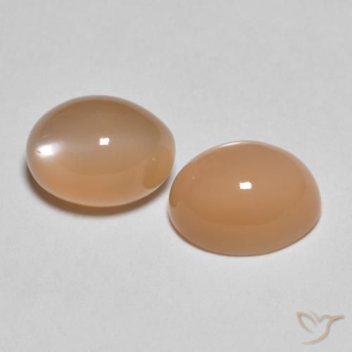 Shop natural 3.18ct Pêche Orange Pierre de lune gems, ovale, from Inde at GemSelect. In stock, global shipping!