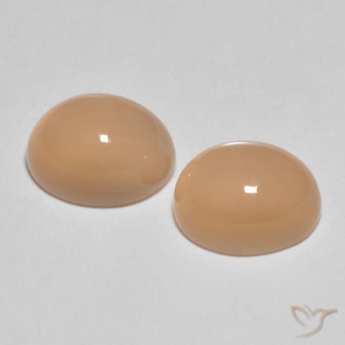 Shop natural 3.44ct Orange cantaloup Pierre de lune gems, ovale, from Inde at GemSelect. In stock, global shipping!