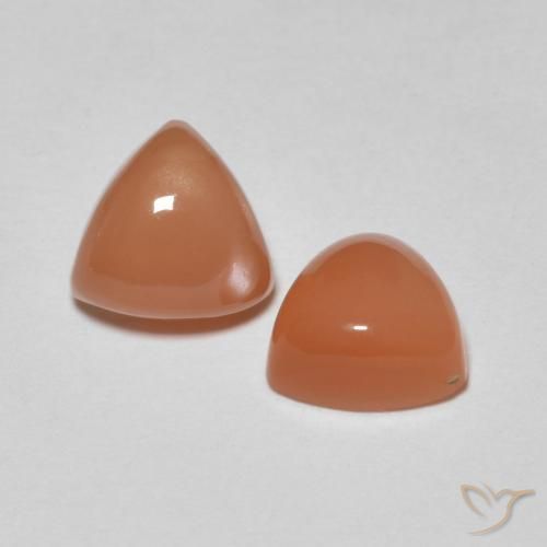 Shop natural 1.73ct Orange cantaloup Pierre de lune gems, Trillion, from Inde at GemSelect. In stock, global shipping!