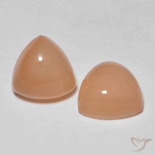 Shop natural 4.18ct Medium Dark-Orange Pierre de lune gems, Trillion, from Inde at GemSelect. In stock, global shipping!