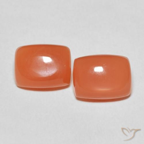 Shop natural 4.82ct Orange intense Pierre de lune gems, Coussin, from Inde at GemSelect. In stock, global shipping!