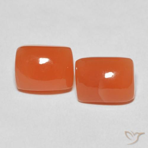 Shop natural 5.05ct Orange moyen Pierre de lune gems, Coussin, from Inde at GemSelect. In stock, global shipping!