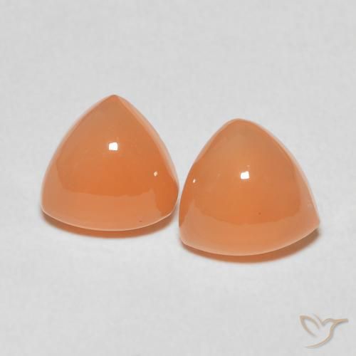 Achetez naturel 3,54ct orange pierre de lune gems, trillion, en provenance inde chez gemselect. en stock, livraison internationale!