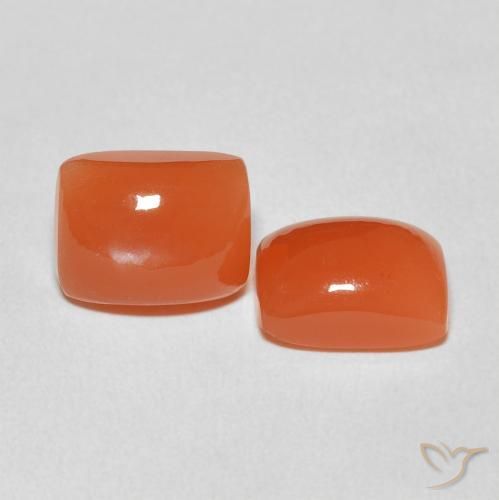 Shop natural 4.96ct Orange intense Pierre de lune gems, Coussin, from Inde at GemSelect. In stock, global shipping!