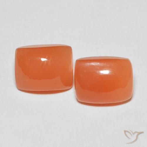 Shop natural 5.11ct Orange intense Pierre de lune gems, Coussin, from Inde at GemSelect. In stock, global shipping!