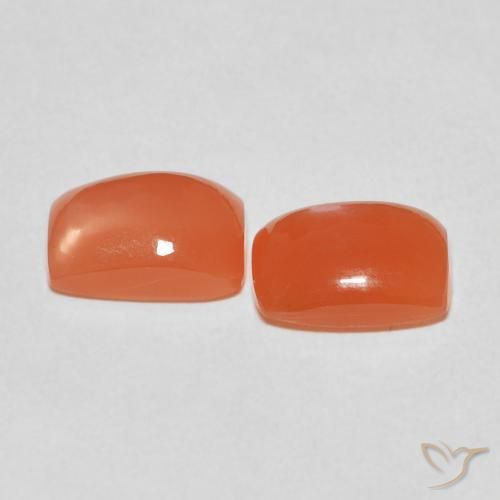 Shop natural 4.04ct Orange moyen Pierre de lune gems, Coussin, from Inde at GemSelect. In stock, global shipping!