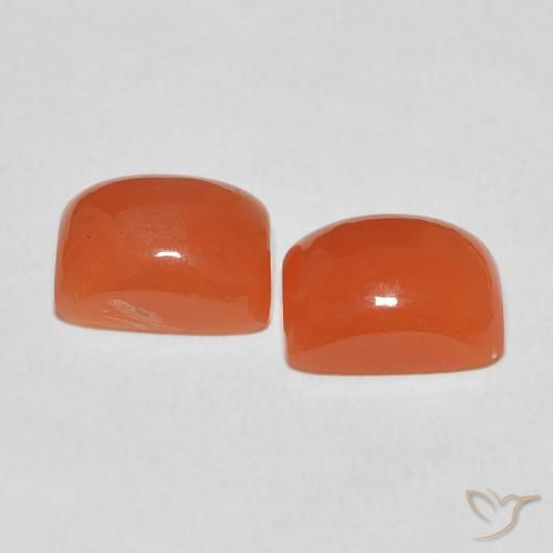 Shop natural 5.23ct Orange feu Pierre de lune gems, Coussin, from Inde at GemSelect. In stock, global shipping!