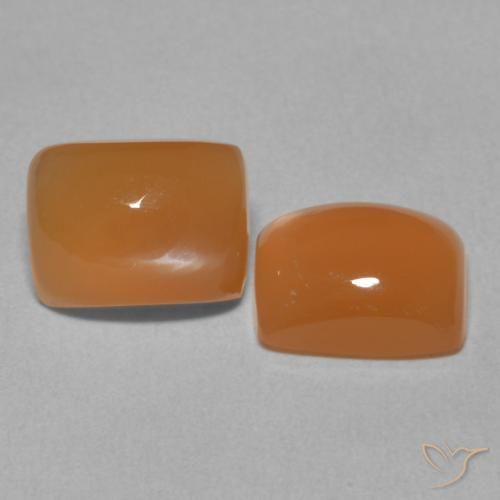 Shop natural 5.07ct Orange abricot chaud Pierre de lune gems, Coussin, from Inde at GemSelect. In stock, global shipping!
