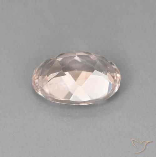 Morganite Medium Light-Pink naturelle ovale, 0.91 ct, VVS-VS