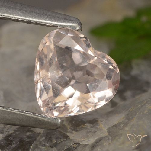 Morganite rose naturelle forme de coeur, 0,60 ct, VS