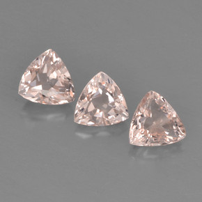 Achetez naturel 1.04ct Rose clair Morganite gems, Trillion, En provenance Afghanistan chez GemSelect. En stock, livraison internationale!