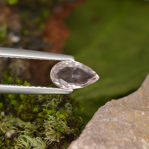 Morganite rose clair naturelle en forme de poire, 0,49 ct, VVS