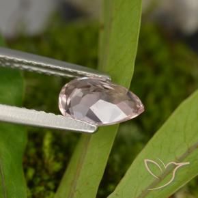 Morganite Flamant rose naturelle En forme de poire, 0.69 ct, VVS-VS