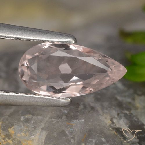 Morganite Flamant rose naturelle En forme de poire, 0.89 ct, VVS