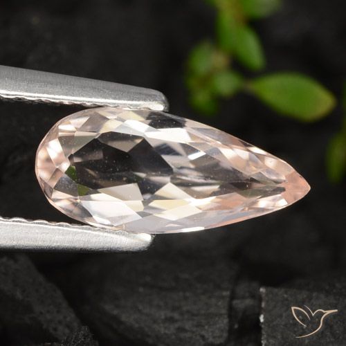Morganite Saumon Rose naturelle En forme de poire, 0.78 ct, VVS-VS