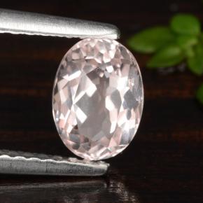 Morganite Rose clair naturelle Coupe ovale, 0.90 ct, VVS