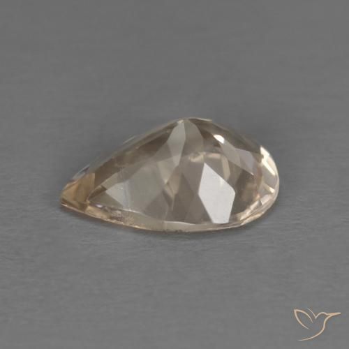 Morganite Doré léger naturelle En forme de poire, 0.74 ct, VS