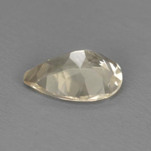 Morganite Doré léger naturelle En forme de poire, 0.88 ct, VS