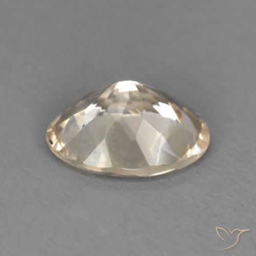 Morganite Doré léger naturelle ovale, 0.99 ct, VS