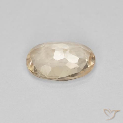 Morganite Doré léger naturelle ovale, 0.81 ct, VS
